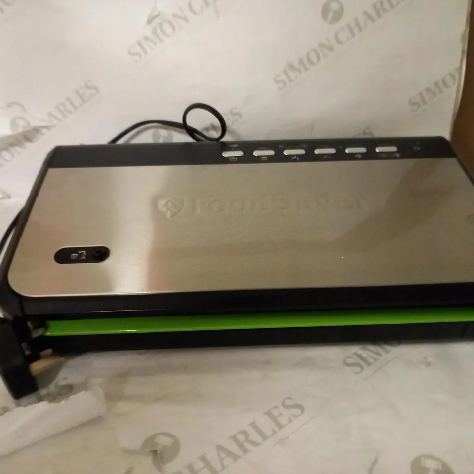 FOOD SAVER FFS005 VACUUM SEALER
