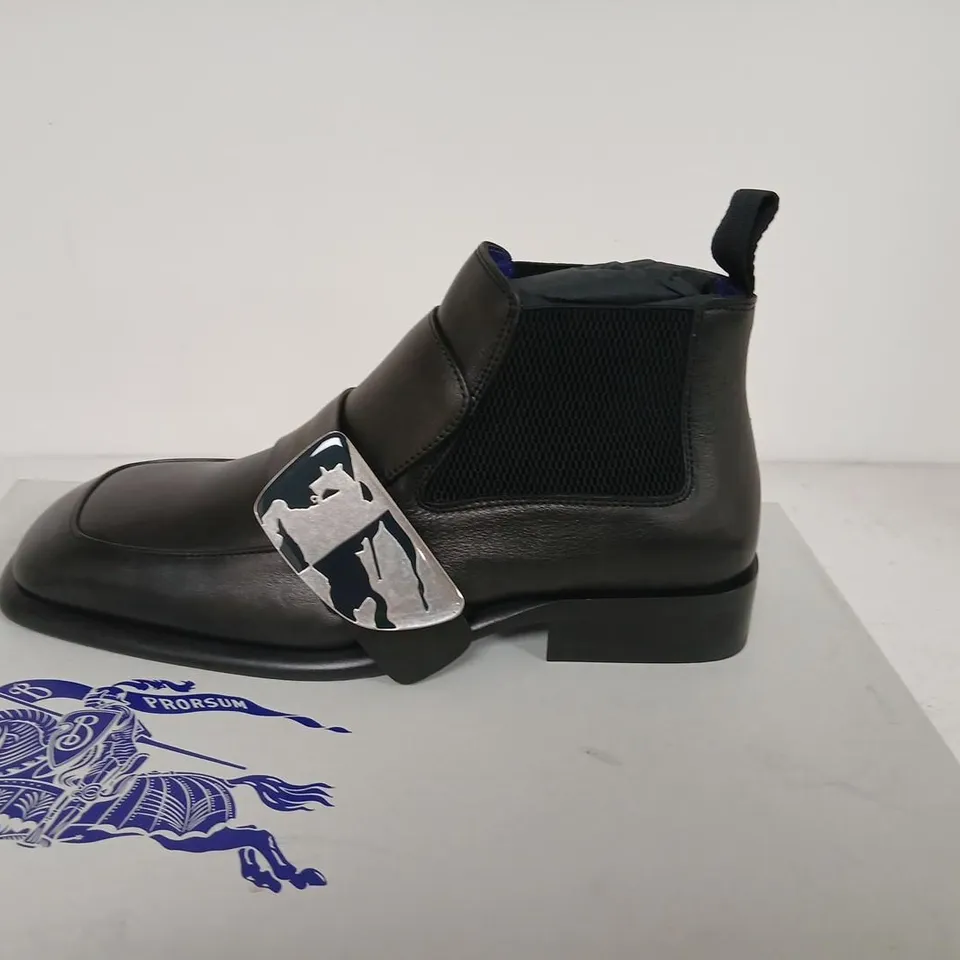 BURBERRY LEATHER CHELSEA BOOTS - BLACK, UK 6 (EU 40) – BOXED WITH DUST BAG