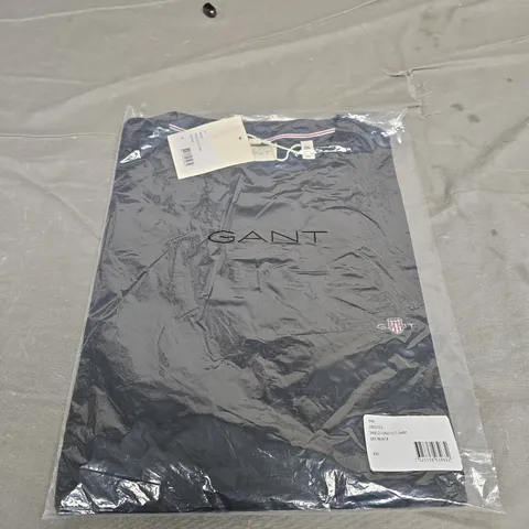BAGGED GANT SHIELD LOGO SS TEE - SIZE XXL