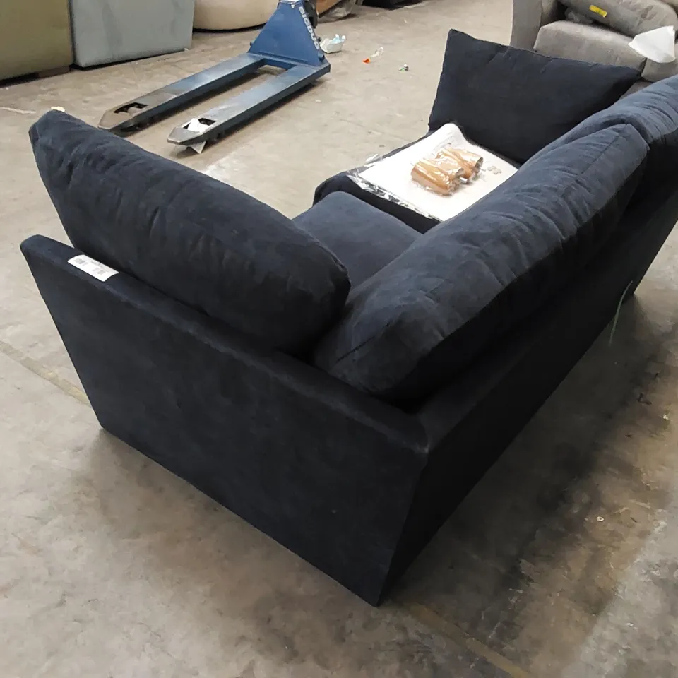 DESIGNER SOFA PIECE UPHOLSTERED IN NAVY FABRIC WITH CUSHIONS