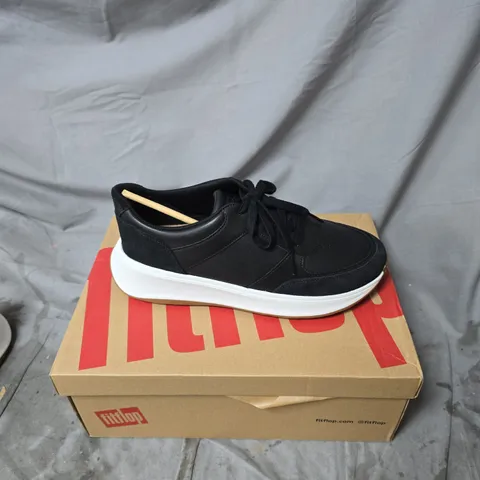 FITFLOP BLACK TRAINERS BOXED SIZE 7