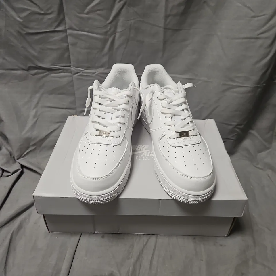 BOXED NIKE AIR FORCE 1 '07 WHITE TRAINERS – UK 9 (EU 44)