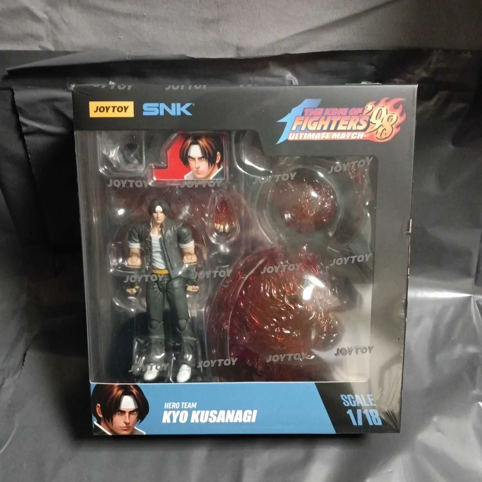 JOY TOY SNK HERO TEAM KYO KUSANAGI FIGURINE