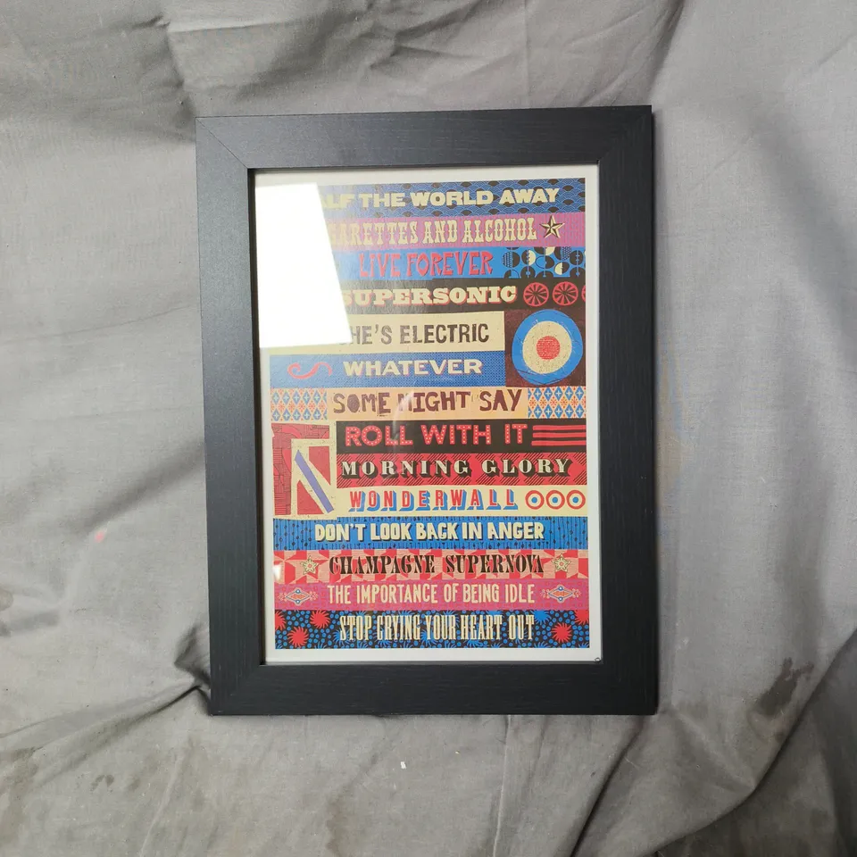 OASIS WALL ART IN FRAME. 26 X 35CM