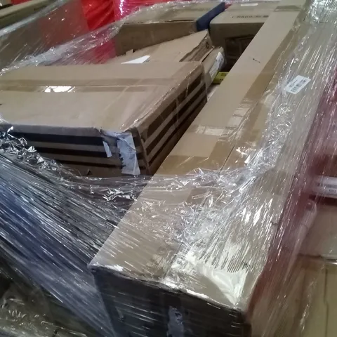 PALLET OF ASSORTED ITEMS INCLUDING CERAMIC HOTPLATE, TOILET SEAT, STEP LADDER, GAS WATER HEATER, BABY PLAY MATS 