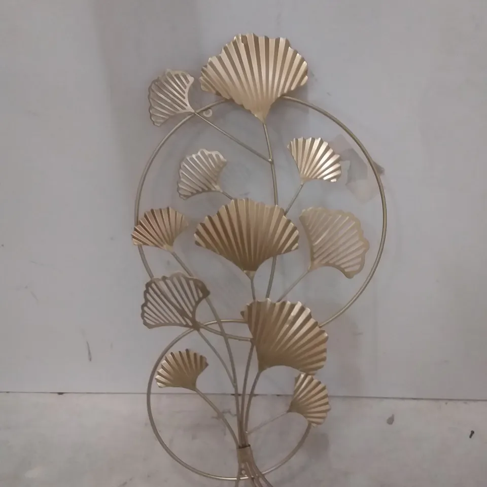 BRONZE SHELL WALL ART