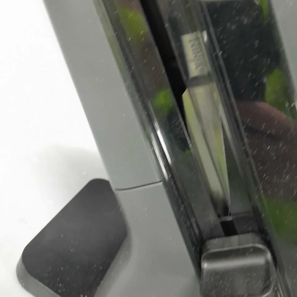 BOXED NINJA FOODI STAYSHARP KNIFE BLOCK WITH INTEGRATED SHARPENER K32005UK