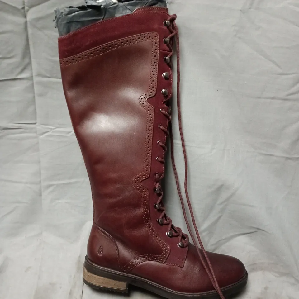 HUSH PUPPIES BURGUNDY LEATHER KNEE-HIGH BOOTS - LACE-UP WITH SIDE ZIP (WOMEN'S) PAIR - UK 6