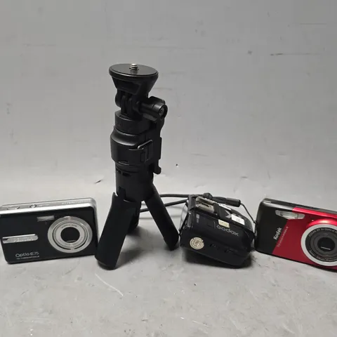 APPROXIMATELY 7 ASSORTED ITEMS TO INCLUDE - TRIPOD , KODAK EASY SHARE M531 , PENTAX OPTIO E75 DIGITAL CAMERA ETC