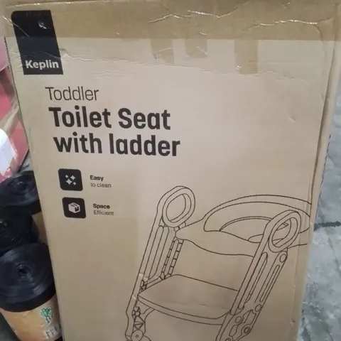 BOXED TODDLER TOILET SEAT WITH LADDER