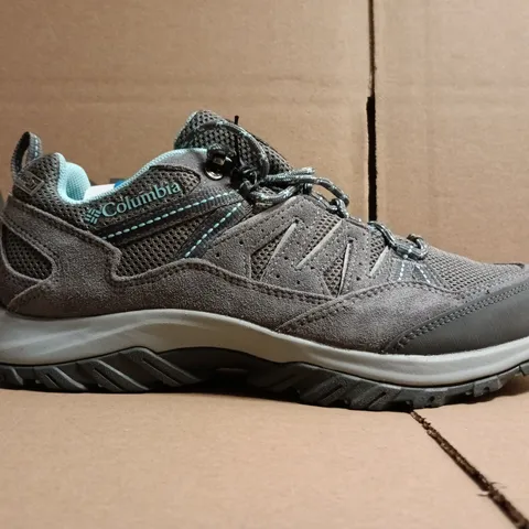 PAIR OF COLUMBIA TRAINERS IN GREY/BLUE SIZE UK 7