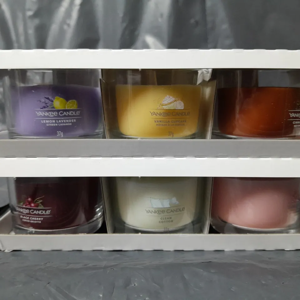 BOXED YANKEE CANDLE SET