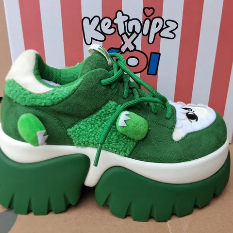 BRAND NEW BOXED KOI KETNIPZ BEANZILLA PLATFORM TRAINERS IN GREEN - UK 4