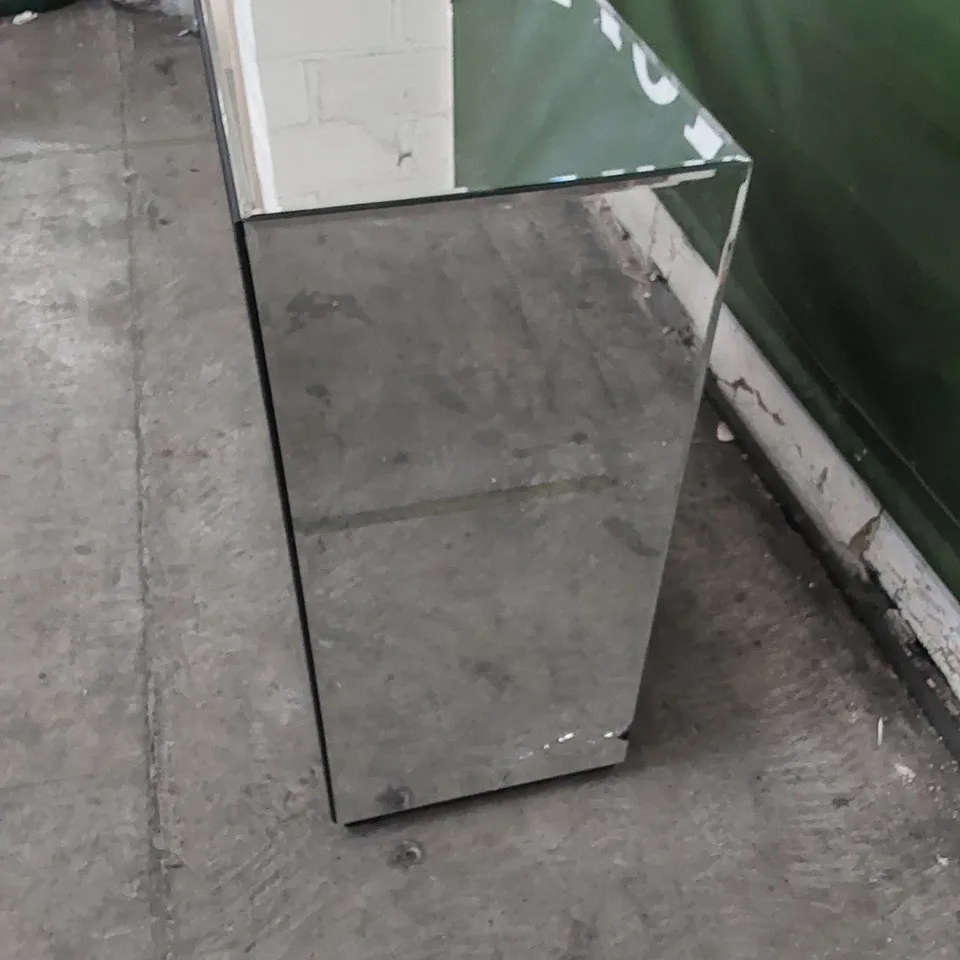 DESIGNER MIRRORED CABINET ENGRAVED PATTERNED DOOR - NO LEGS 