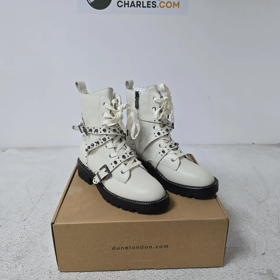 UK SIZE 5 DUNE LONDON LEATHER BOOTS – OFF WHITE, BOXED