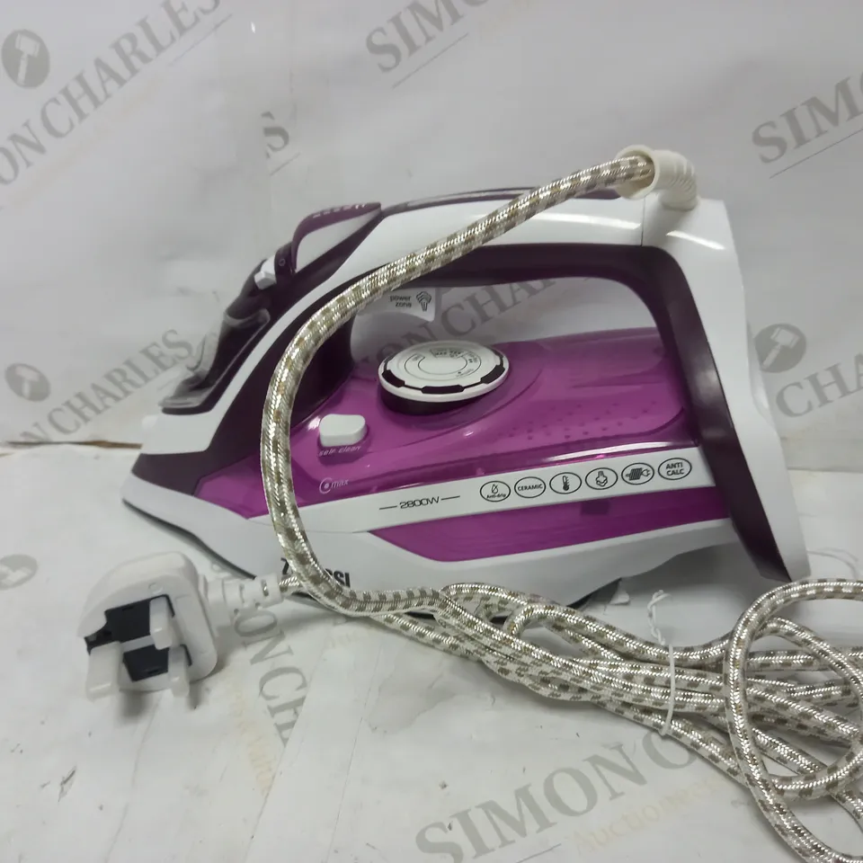 ZANUSSI ZSI9270PK PINK 2800W STEAM IRON