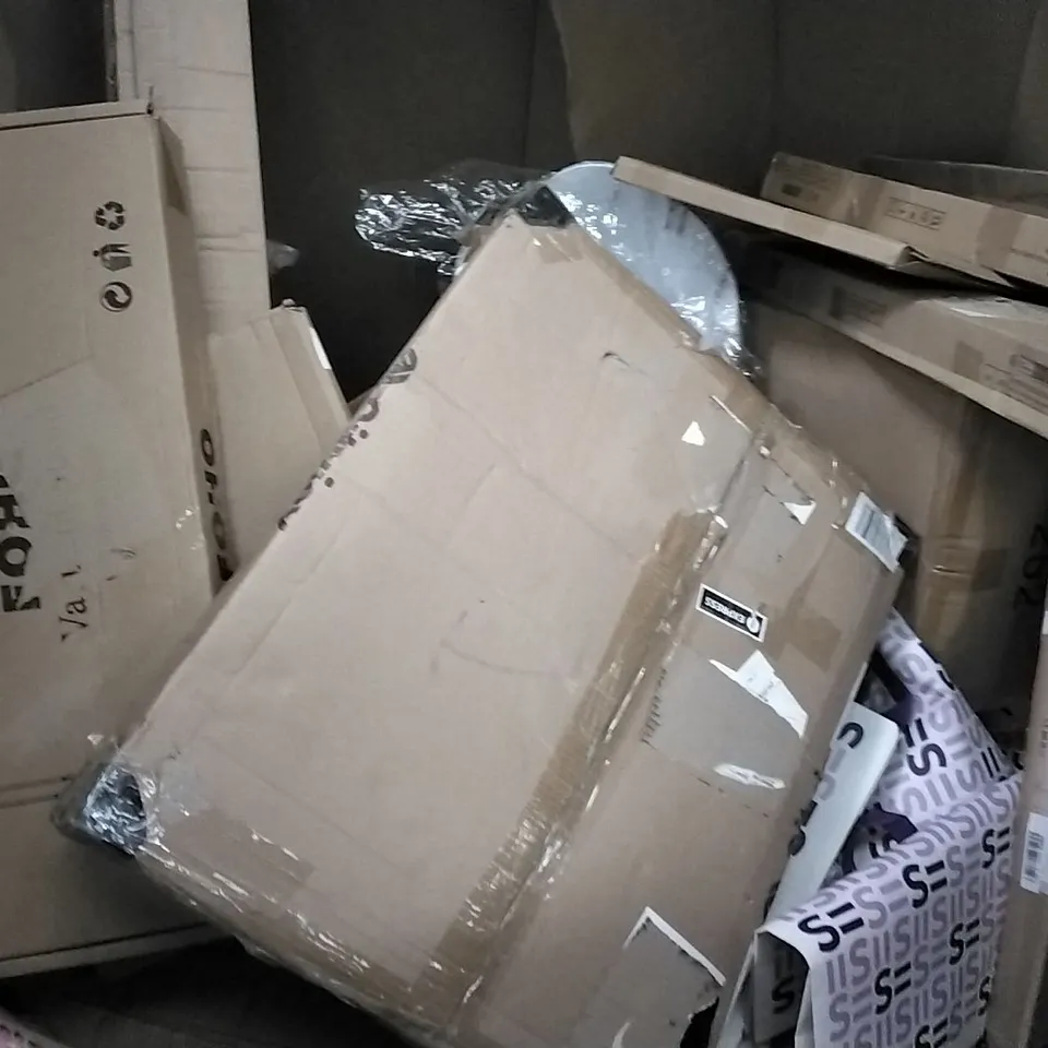 PALLET OF HOUSEHOLD ITEMS TO INCLUDE DOG CAGES, PLAY PENS, OVEN (DRY FRUIT MACHINE) ECT