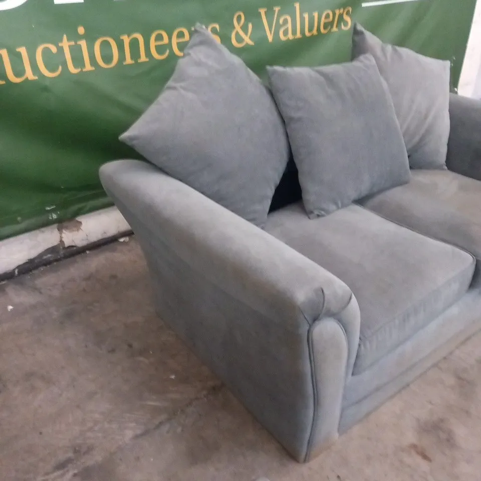 DESIGNER GREY FABRIC 2 SEATER SOFA WITH SCATTER BACK CUSHIONS
