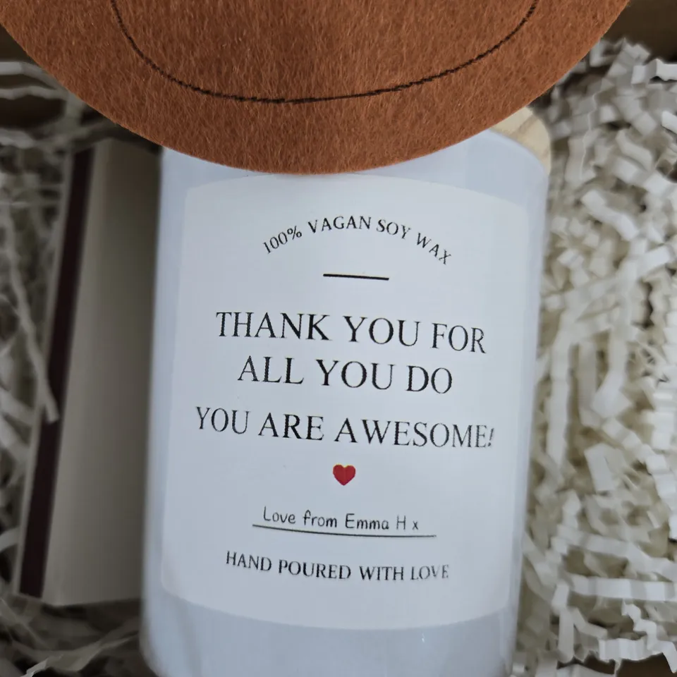 SOLANA CANDLE – THANK YOU FOR ALL YOU DO, YOU ARE AWESOME (100% VEGAN SOY WAX), HANDMADE IN ENGLAND