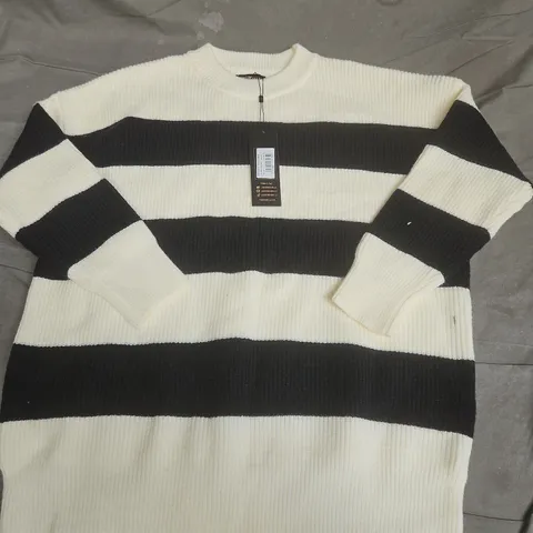 PINK VANILLA CREW NECK STRIOE JUMPER IN CREAM/BLACK - UK S/M