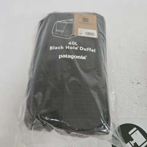 PATAGONIA 40L BLACK HOLE DUFFEL BAG