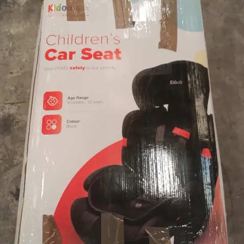 BOXED CHILDENS CAR SEAT
