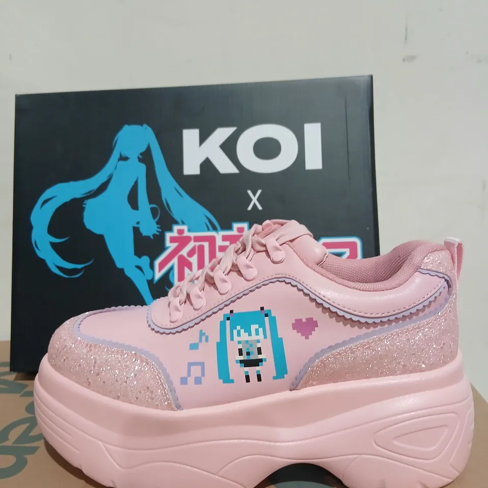 KOI X HATSUNE MIKU CHUNKY TRAINERS - PINK, UK5