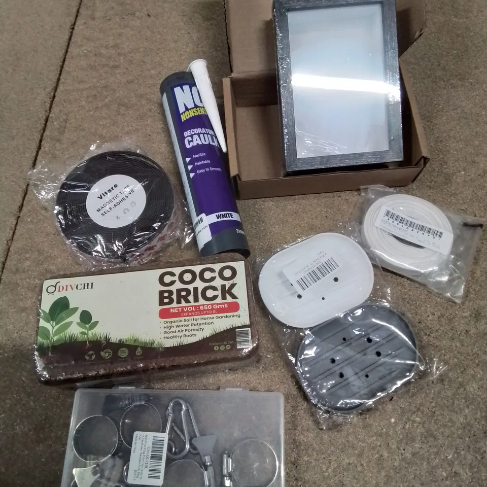 APPROXIMATELY 7 BRAND NEW BOXED ITEMS TO INCLUDE.