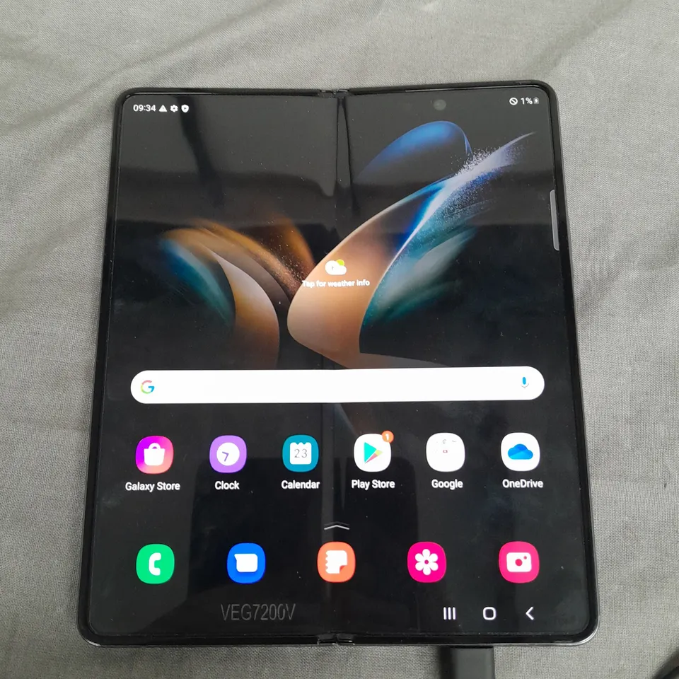 SAMSUNG GALAXY Z FOLD4 SM-F936B/DS - 256GB