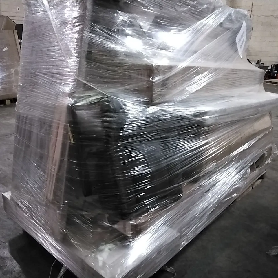 PALLET OF ASSORTED FLAT PACK FURNITURE AND PARTS TO INCLUDE: UNBAGGED SINGLE MATTRESSES, TRAMPOLINE PARTS, HEADBOARDS, ARMCHAIR BACK ETC 