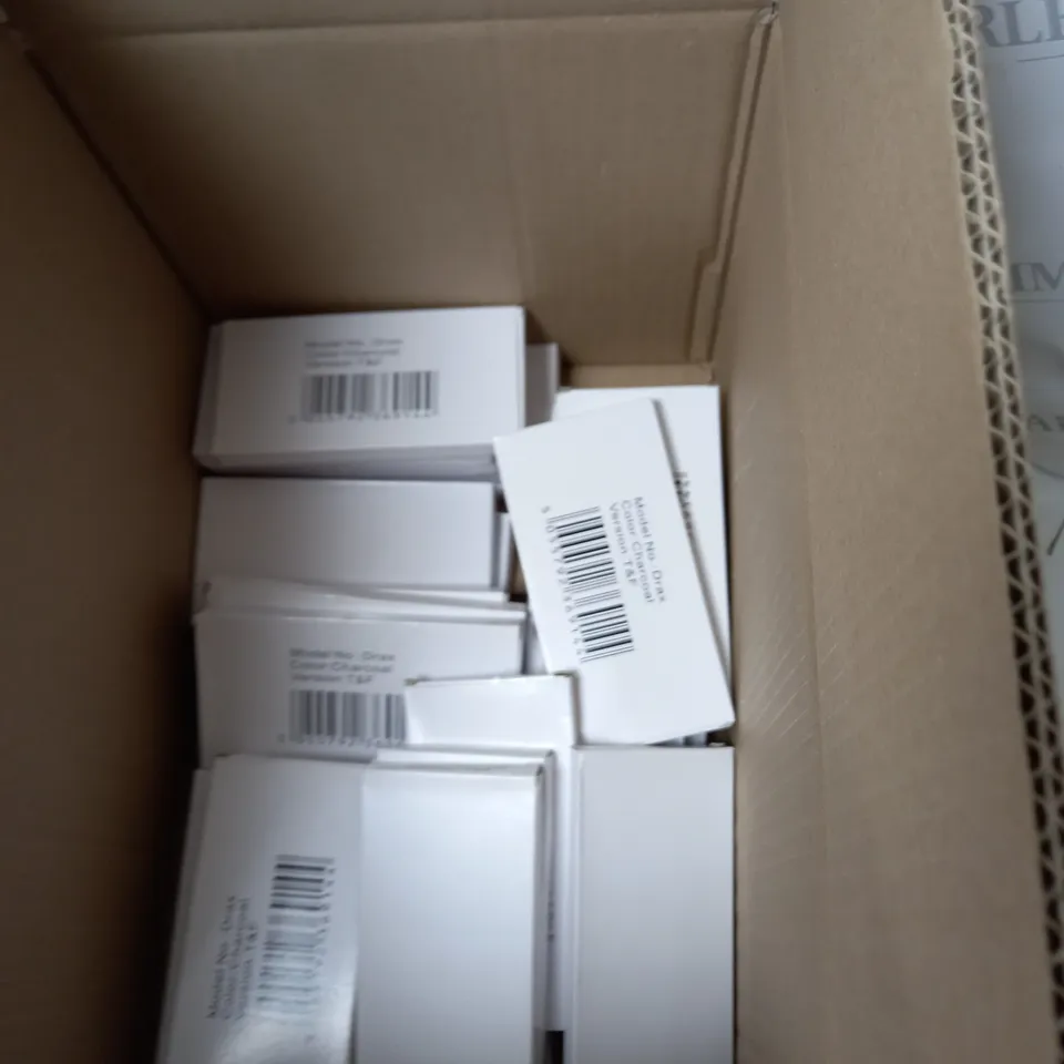 BOX OF APPROXIMETLY 25 NOKIA 1.3 DISPLAY PHONES 