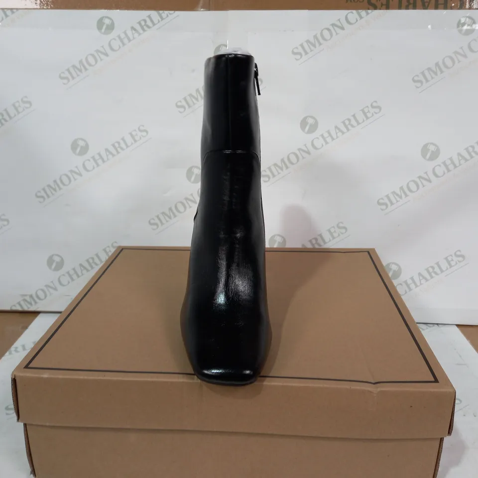 BOXED PAIR OF ASOS DESIGN EMBASSY HIGH HEELED ANKLE BOOTS IN BLACK UK SIZE 4
