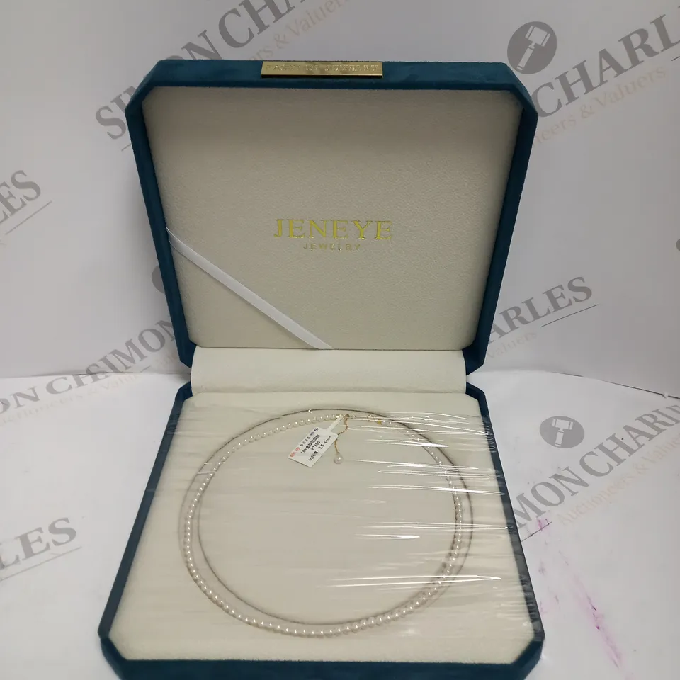 JENEYE SMALL PEARL NECKLACE WITH DISPLAY BOX