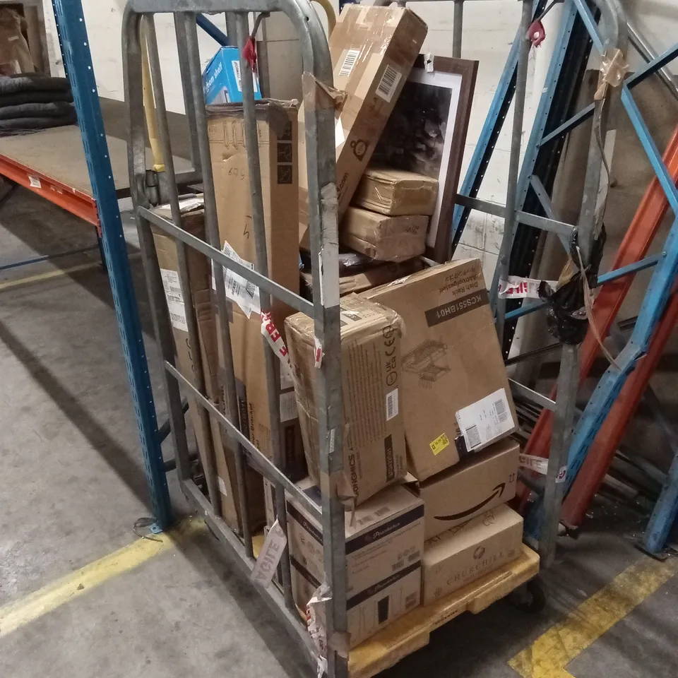 CAGE OF ASSORTED HOUSEHOLD GOODS AND PRODUCTS TO INCLUDE; DRINKING GLASSES, DECOR ITEMS, BATHROOM PRODUCTS ETC - CAGE NOT INCLUDED 