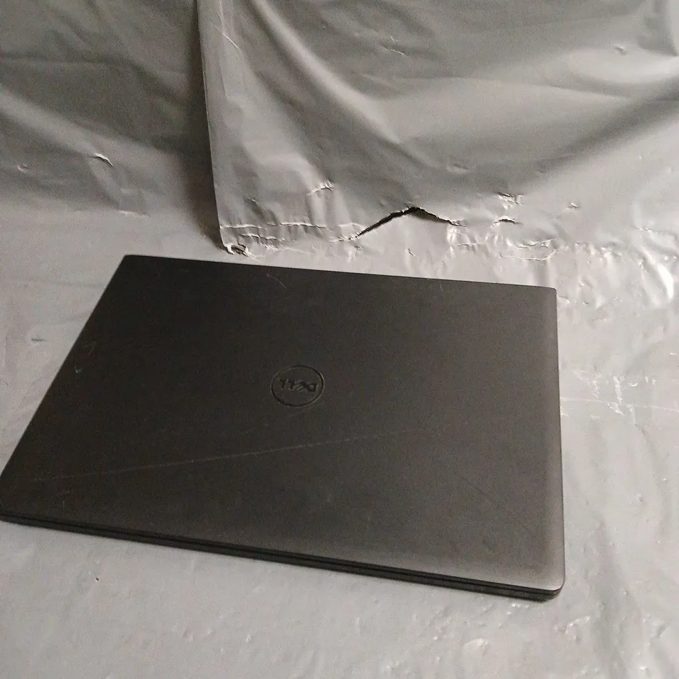 DELL LATITUDE 3570 LAPTOP 