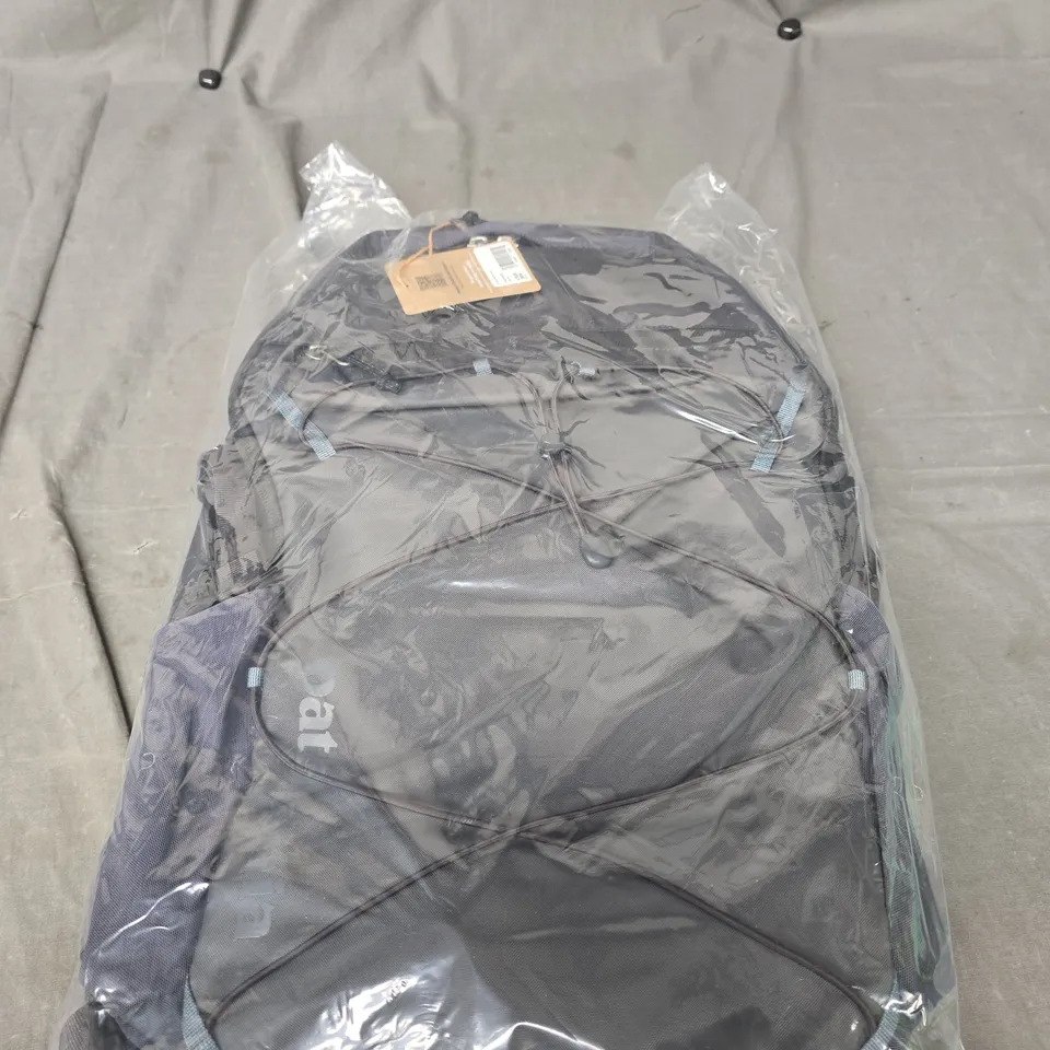PATAGONIA REFUGIO DAY PACK 30L - SMOLDER BLUE