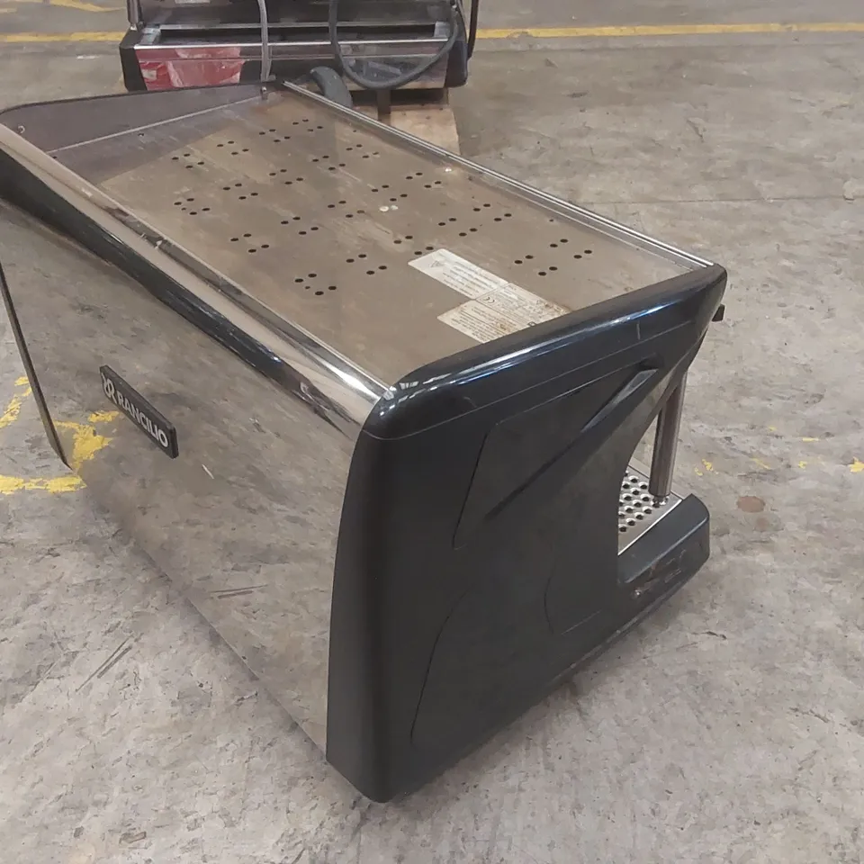 RANCILIO CLASSE 7 COMMERCIAL 2 GROUP COFFEE MACHINE