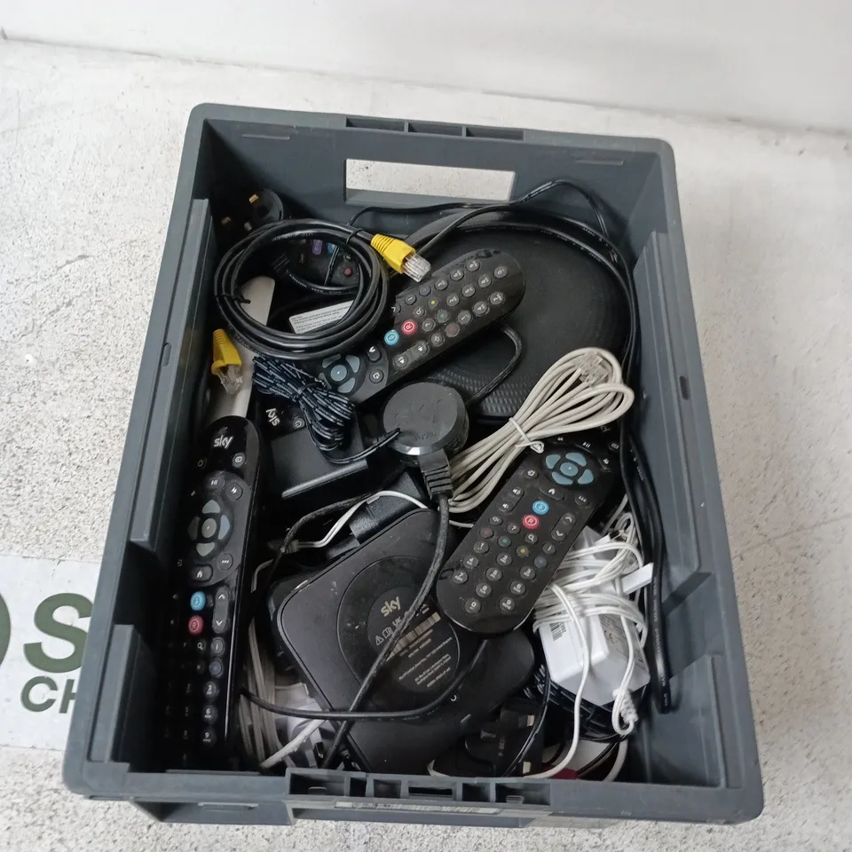 BOX CONTAINING A MIX OF APPROXIMATELY 15 ASSORTED HOUSEHOLD ITEMS INCLUDING REMOTES, ROUTER, WIRING ETC.