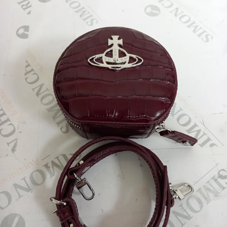 VIVIENNE WESTWOOD BELT WITH CASE
