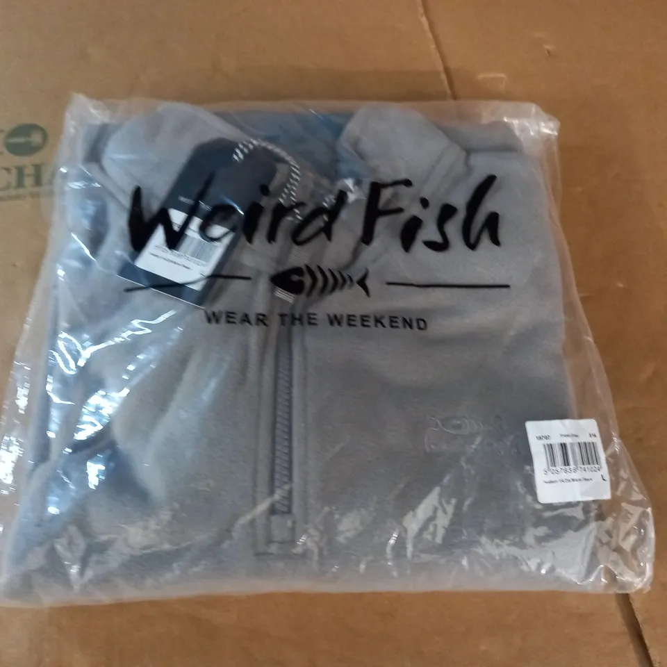 BAGGED WEIRDFISH HUDSON 1/4 ZIP MICRO FLEECE IN GREY - L
