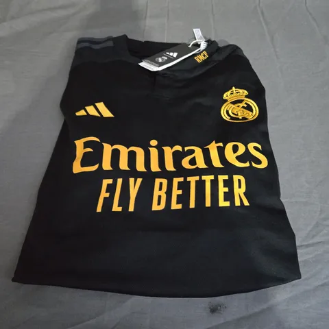 ADIDAS REAL MADRID 23/24 THIRD JERSEY IN BLACK/GOLD SIZE L