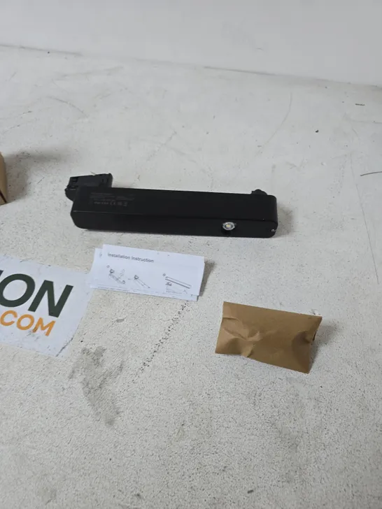 Lot 2130: FUSION TRACK EM LED DOWNLIGHT – BLACK - 5822649 | Simon ...