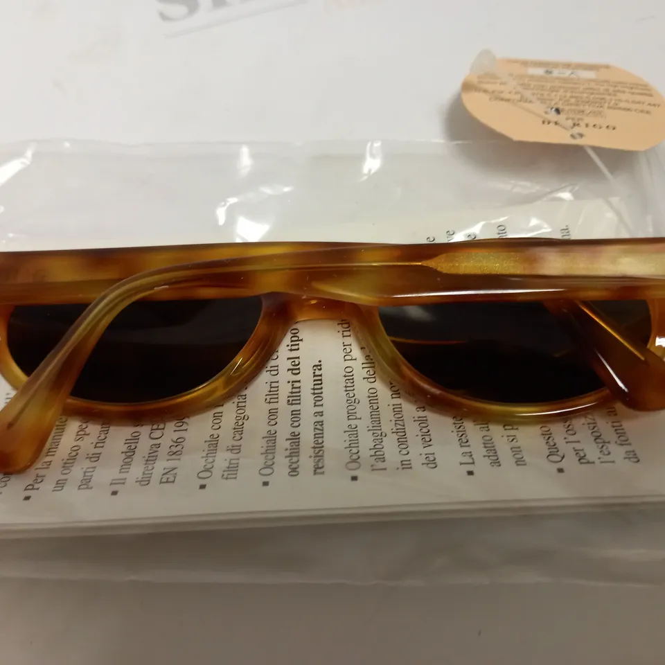 APPROXIMATELY 10 DIERRE STING SUNGLASSES - BOXED