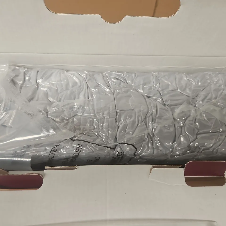 BOXED MOMCOZY U-SHAPED PREGNANCY PILLOW