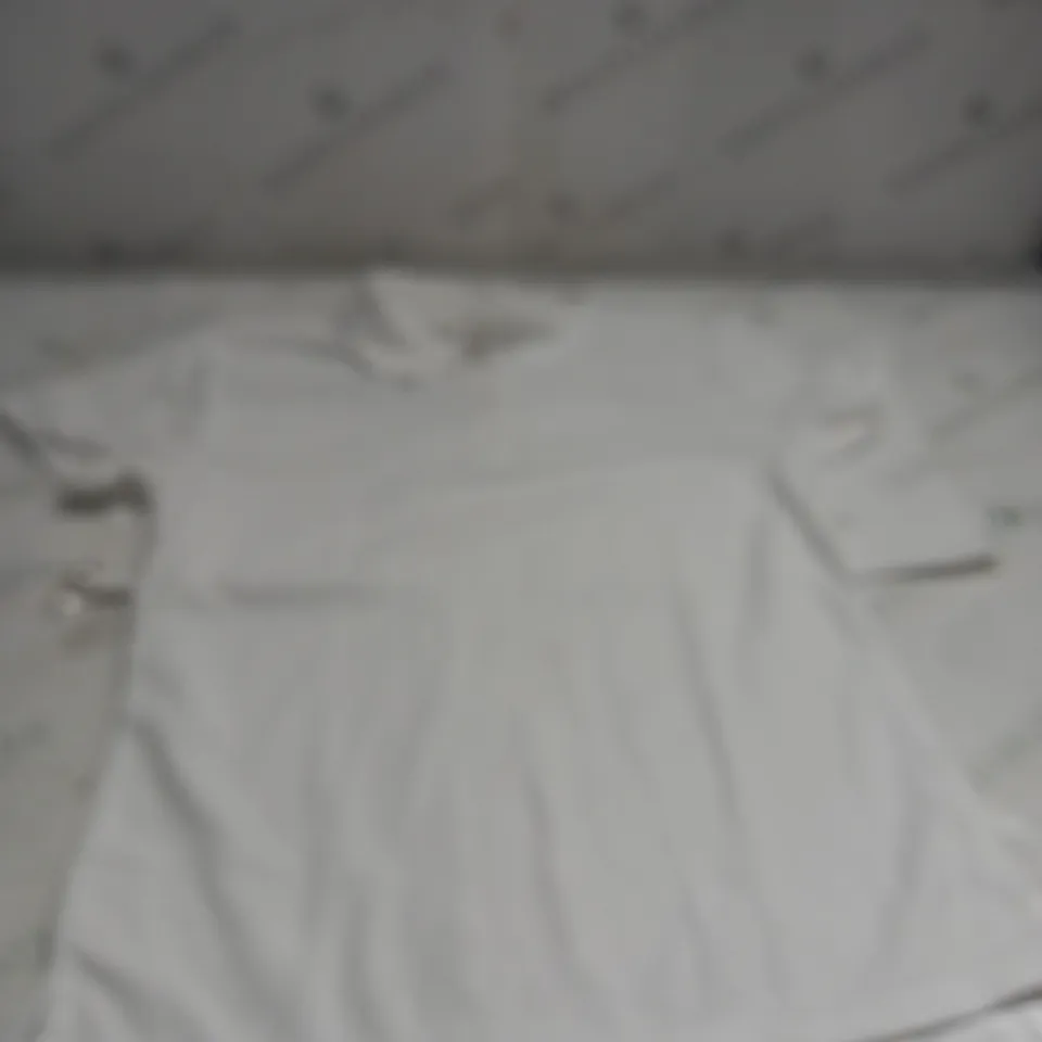 SMALL FRUIT OF THE LOOM POLO SHIRT 