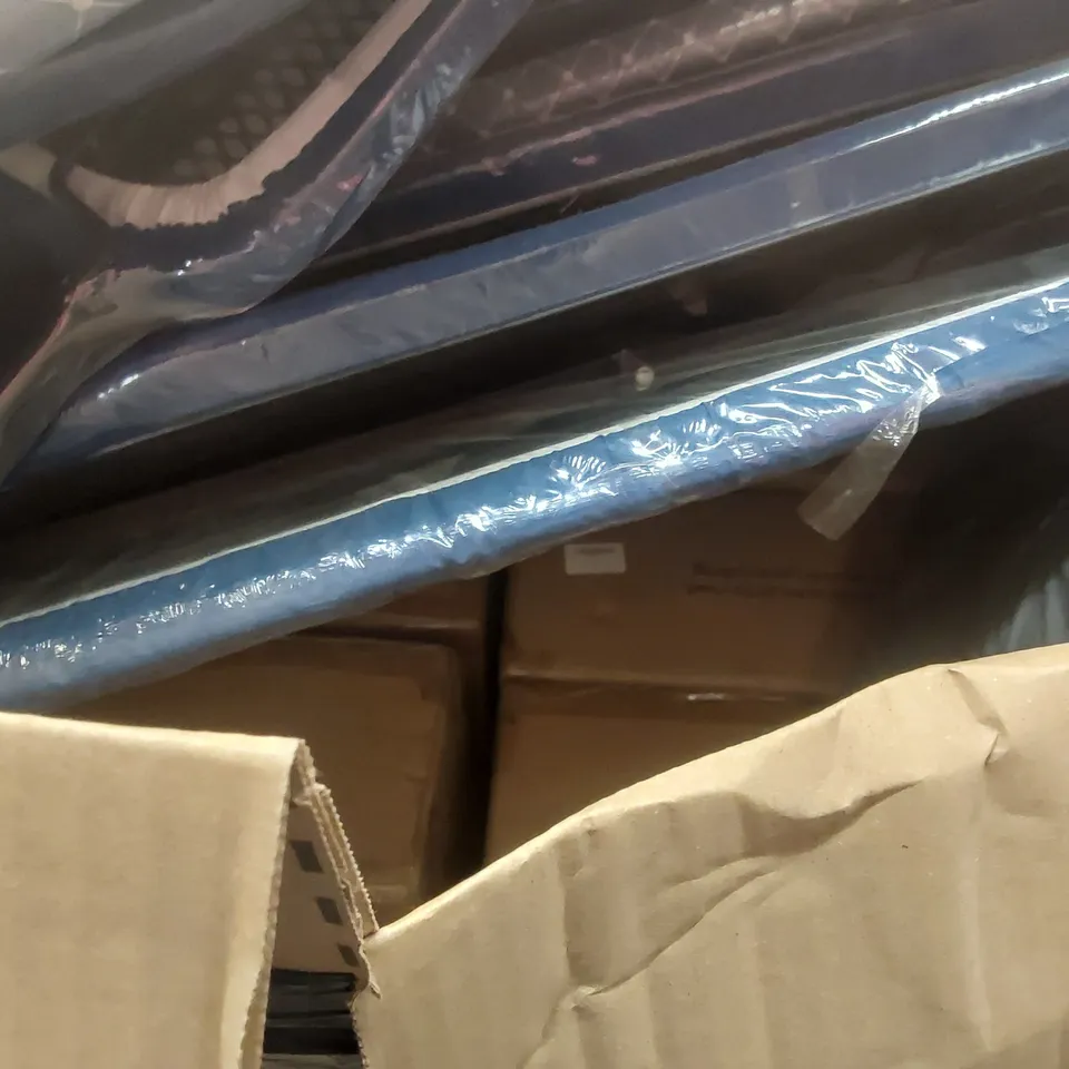 PALLET OF ASSORTED ITEMS INCLUDING: IRONING BOARDS, FOOTRESTS, NINTENDO SWITCH CASE ECT