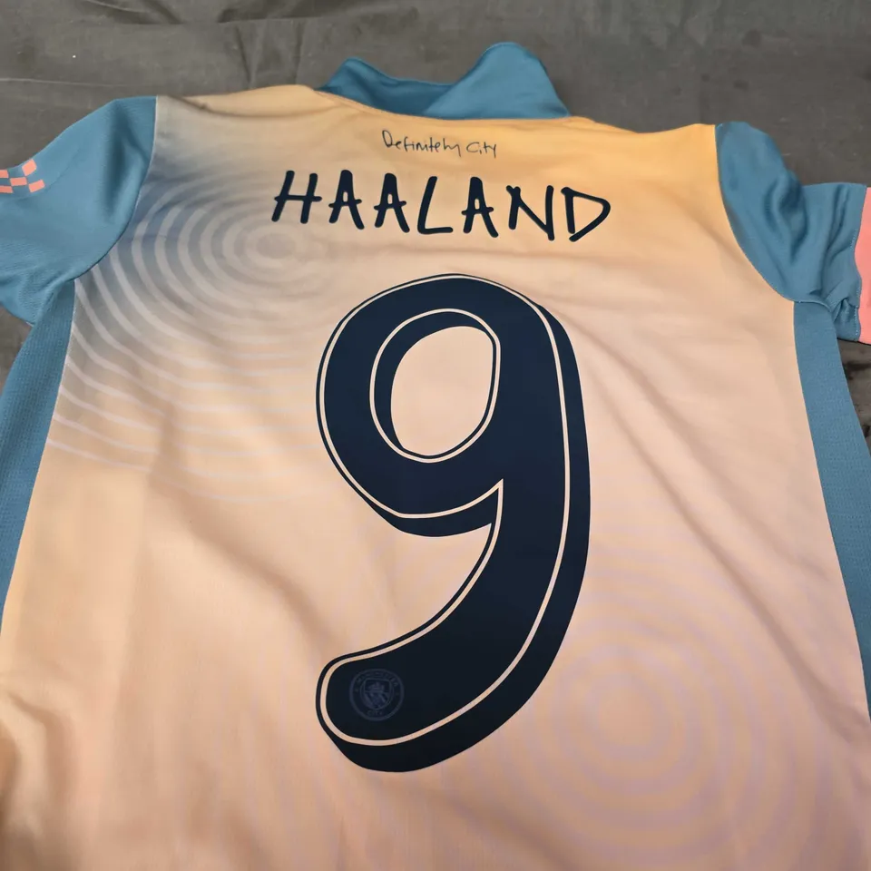 MAN CITY SPECIAL EDITION TOP SIZE 11-12 YR 