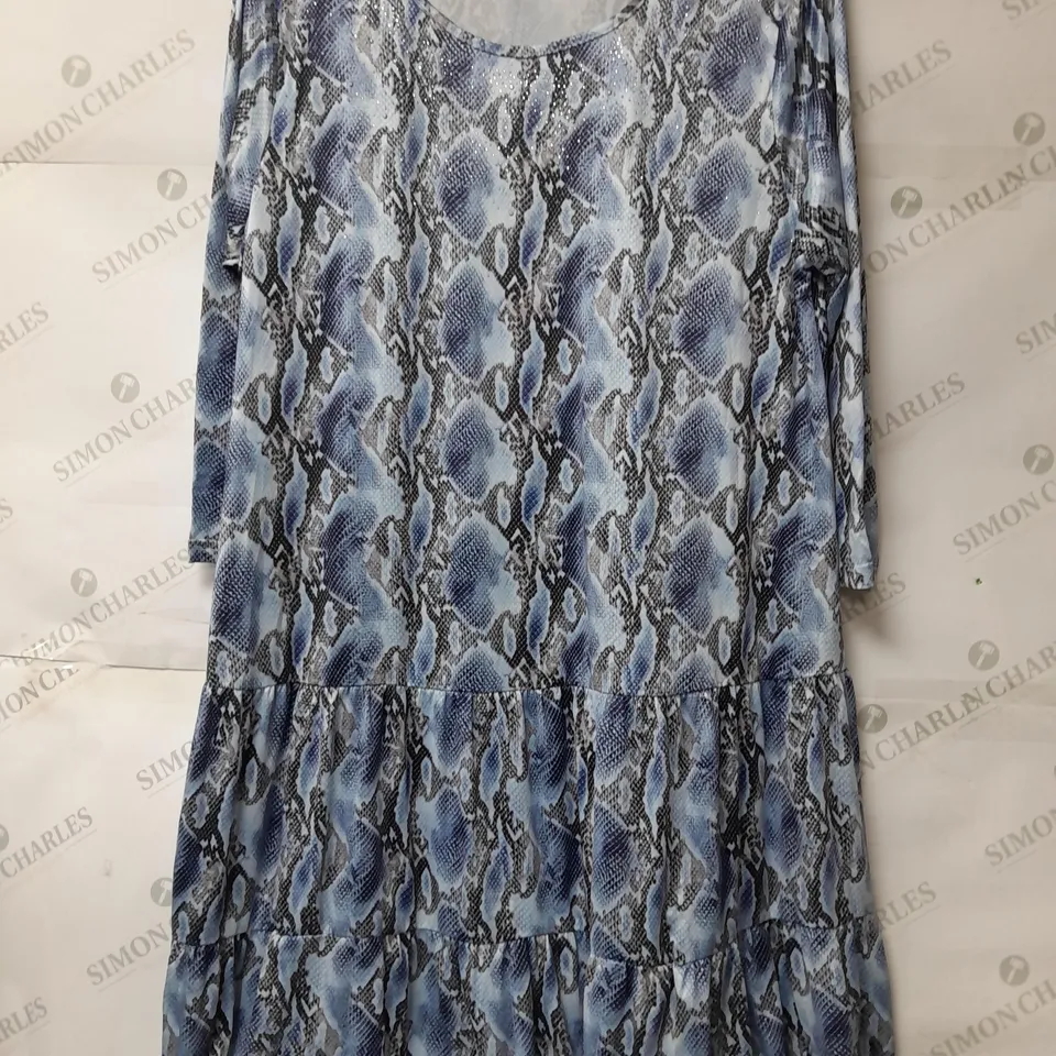 FRANK USHER LADIES BLUE SNAKE PRINT DRESS WITH SEQUIN DETAIL SIZE L/XL