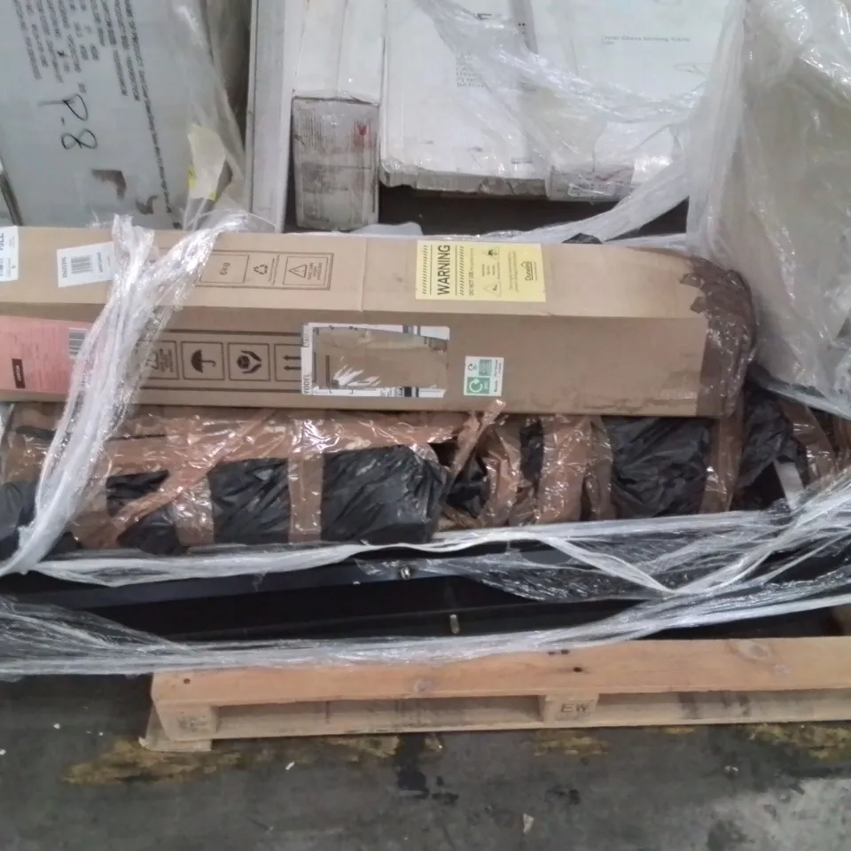 PALLET CONTAINING VARIOUS ASSORTED INCOMPLETE FURNITURE PARTS AND OTHER HOUSEHOLD ITEMS 