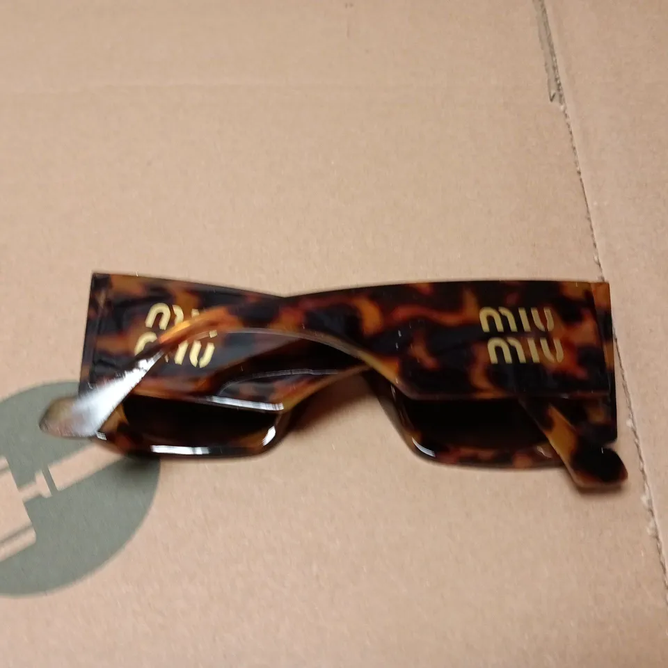 MIU MIU SUNGLASSES – BOXED